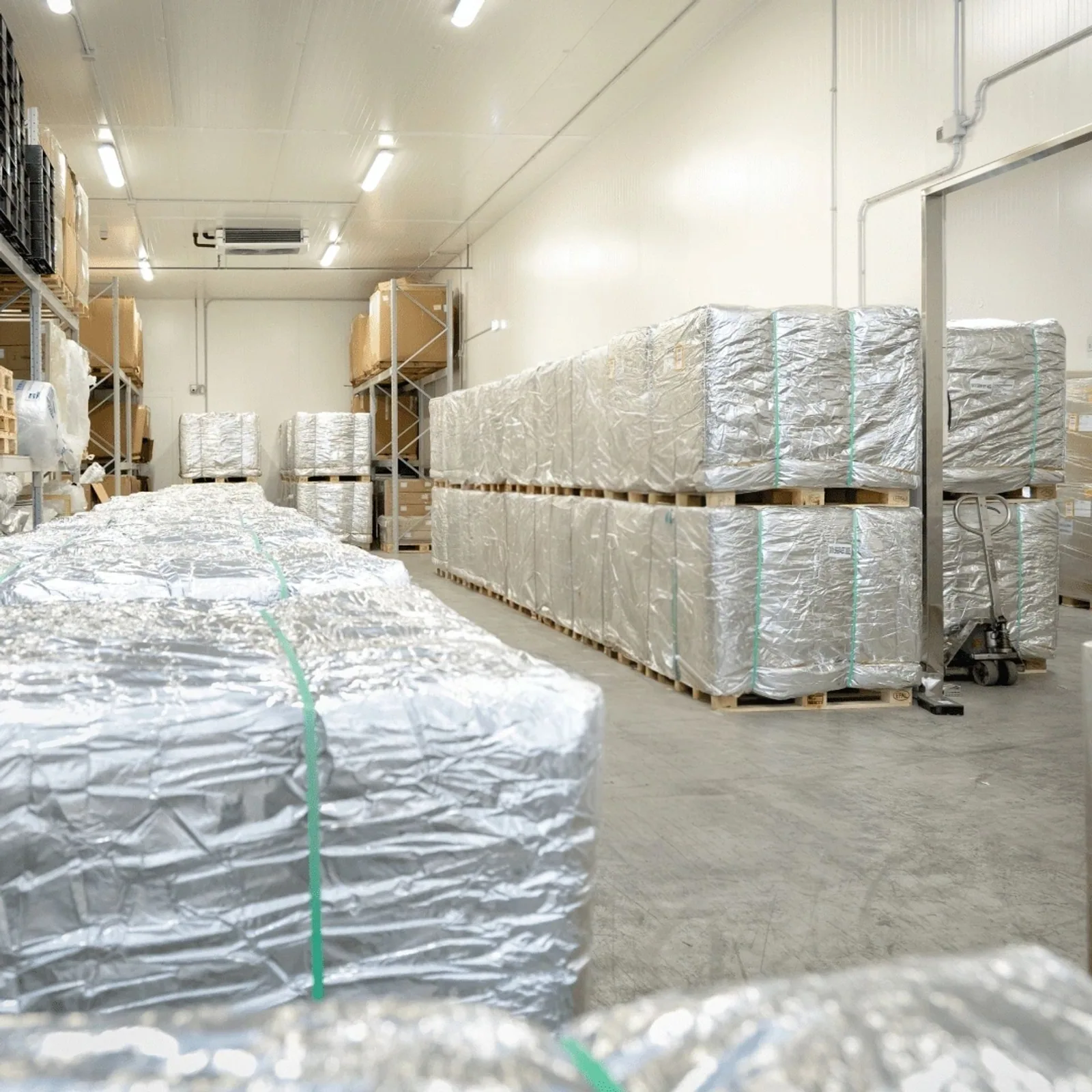 Climate-controlled storage cell — Time Gallery